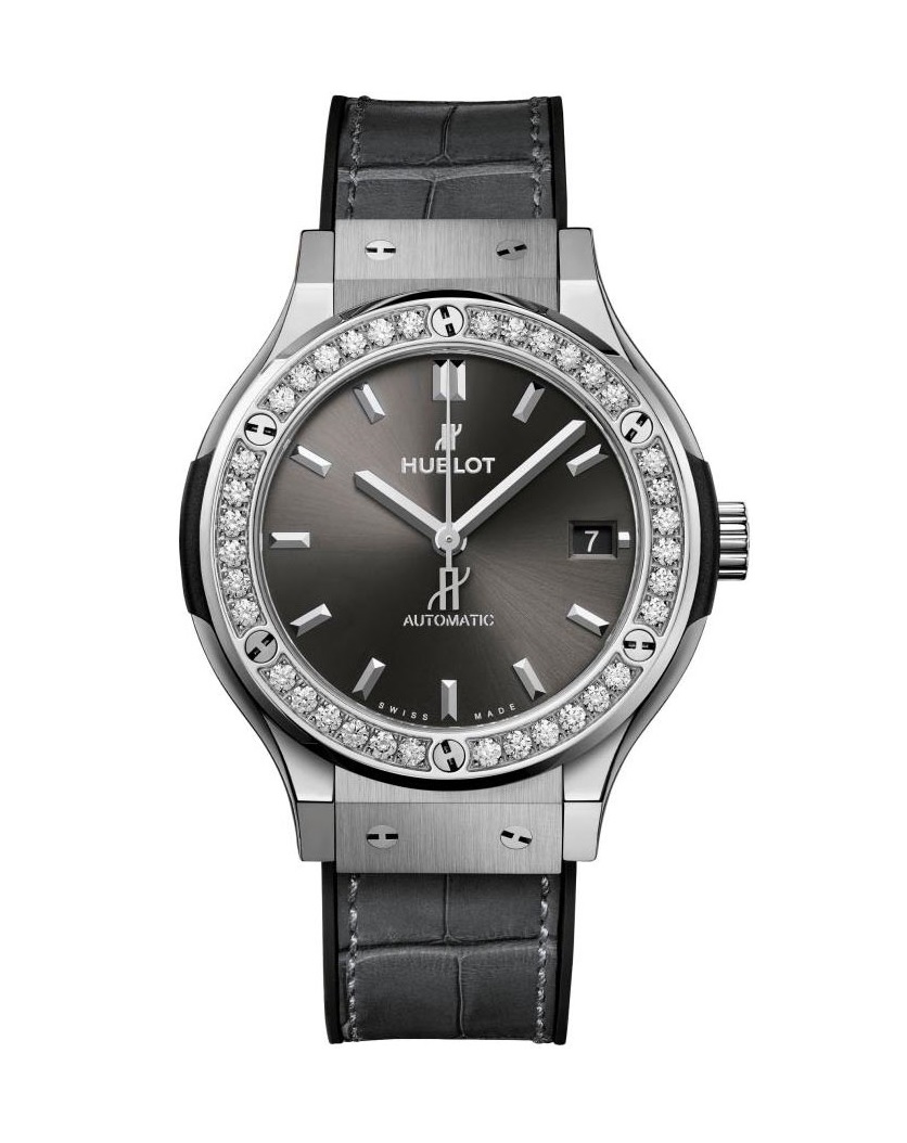 Men's watch / unisex  HUBLOT, Classic Fusion Titanium / 38mm, SKU: 565.NX.7071.LR.1204 | watchphilosophy.co.uk