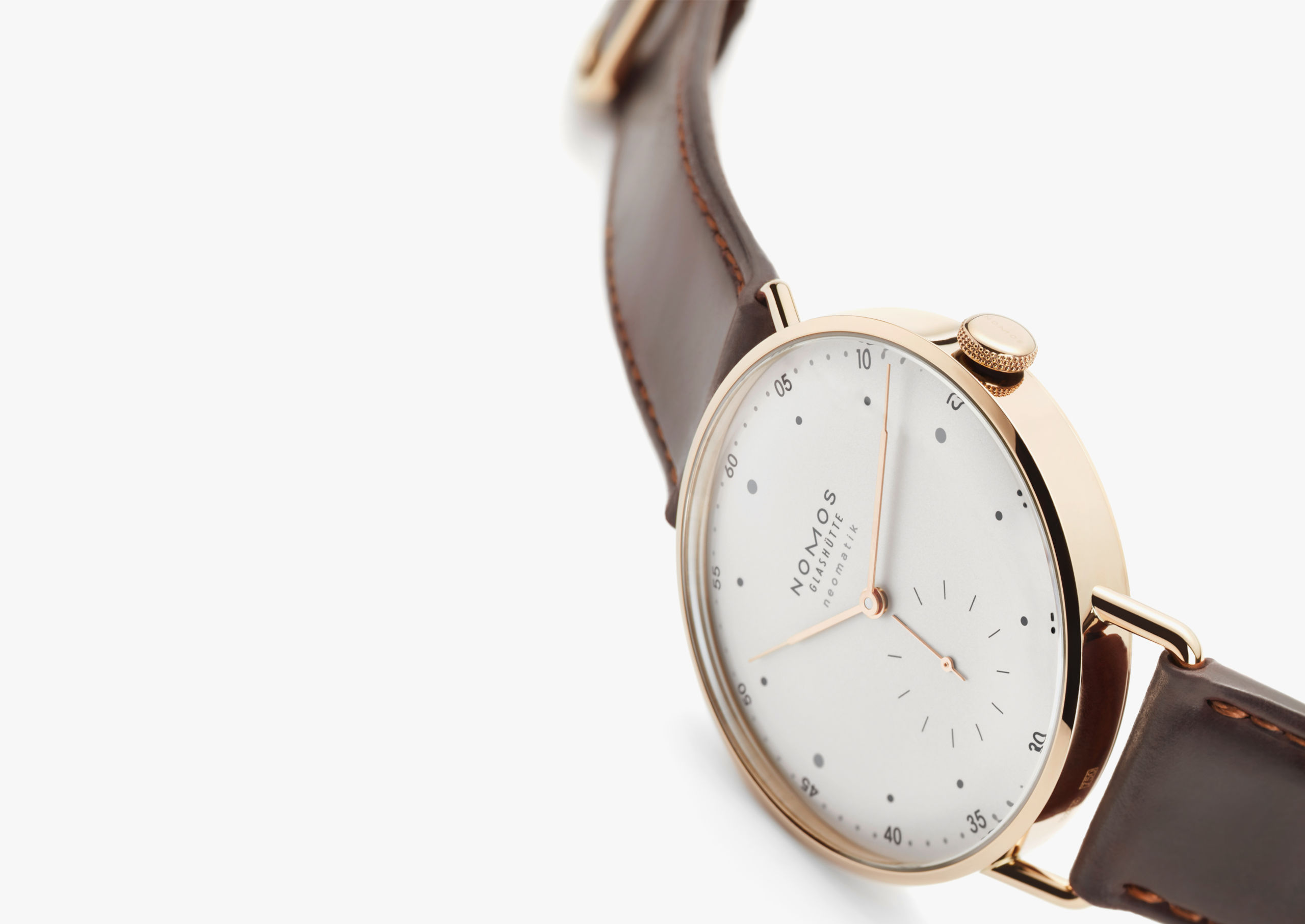 Men's watch / unisex  NOMOS GLASHÜTTE, Metro Rose Gold Neomatik 39 / 38.50mm, SKU: 1180 | watchphilosophy.co.uk