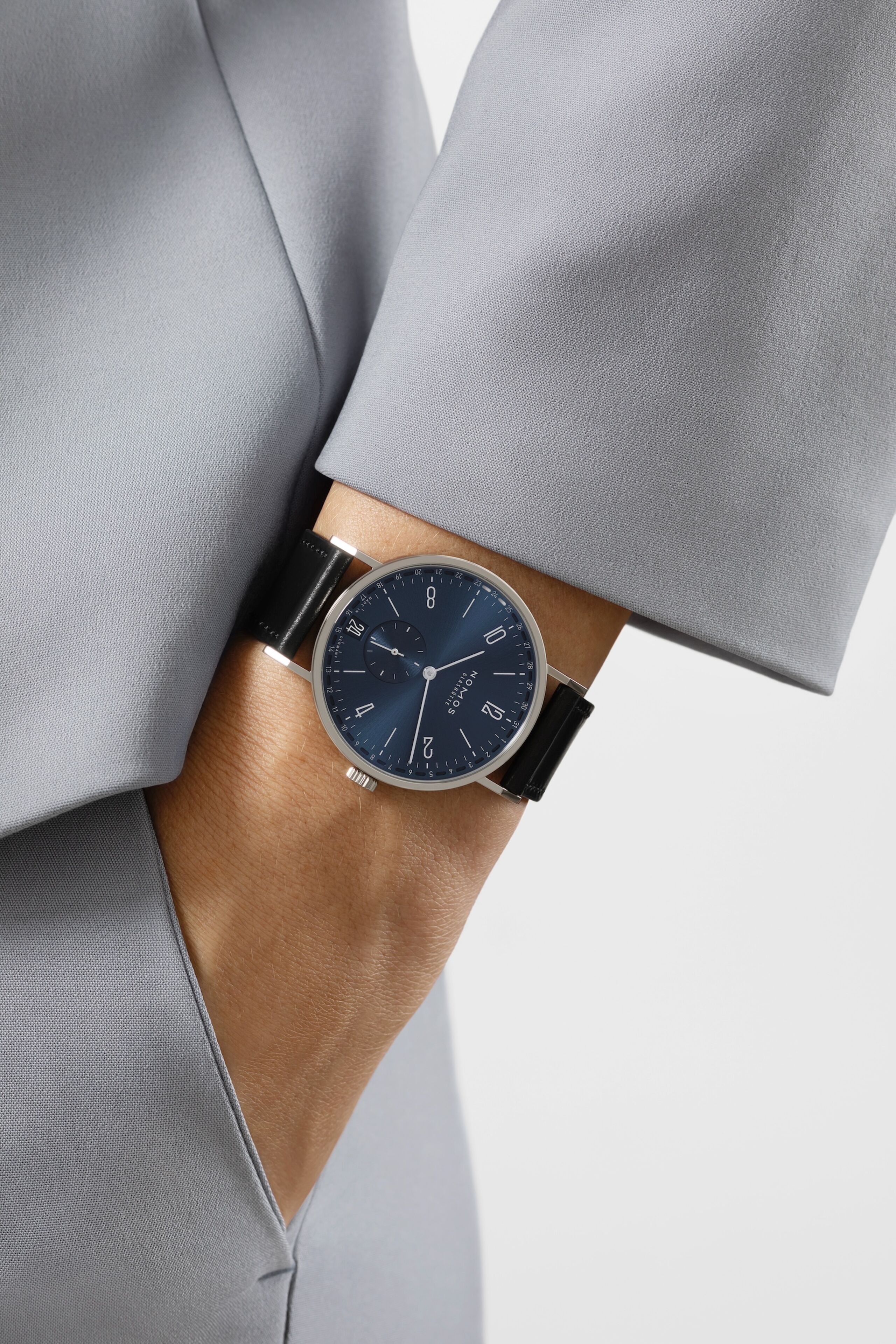 Men's watch / unisex  NOMOS GLASHÜTTE, Tangente 2Date Blue / 37.50mm, SKU: 136.SB | watchphilosophy.co.uk