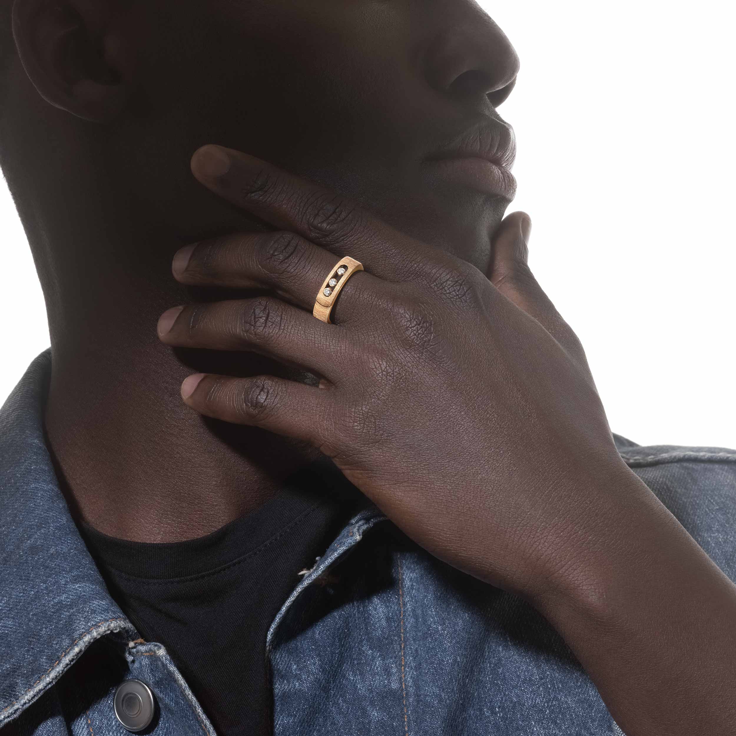 Women Jewellery / Unisex  MESSIKA, Move Noa Ciselé Yellow Gold Diamond Ring, SKU: 14482-YG | watchphilosophy.co.uk