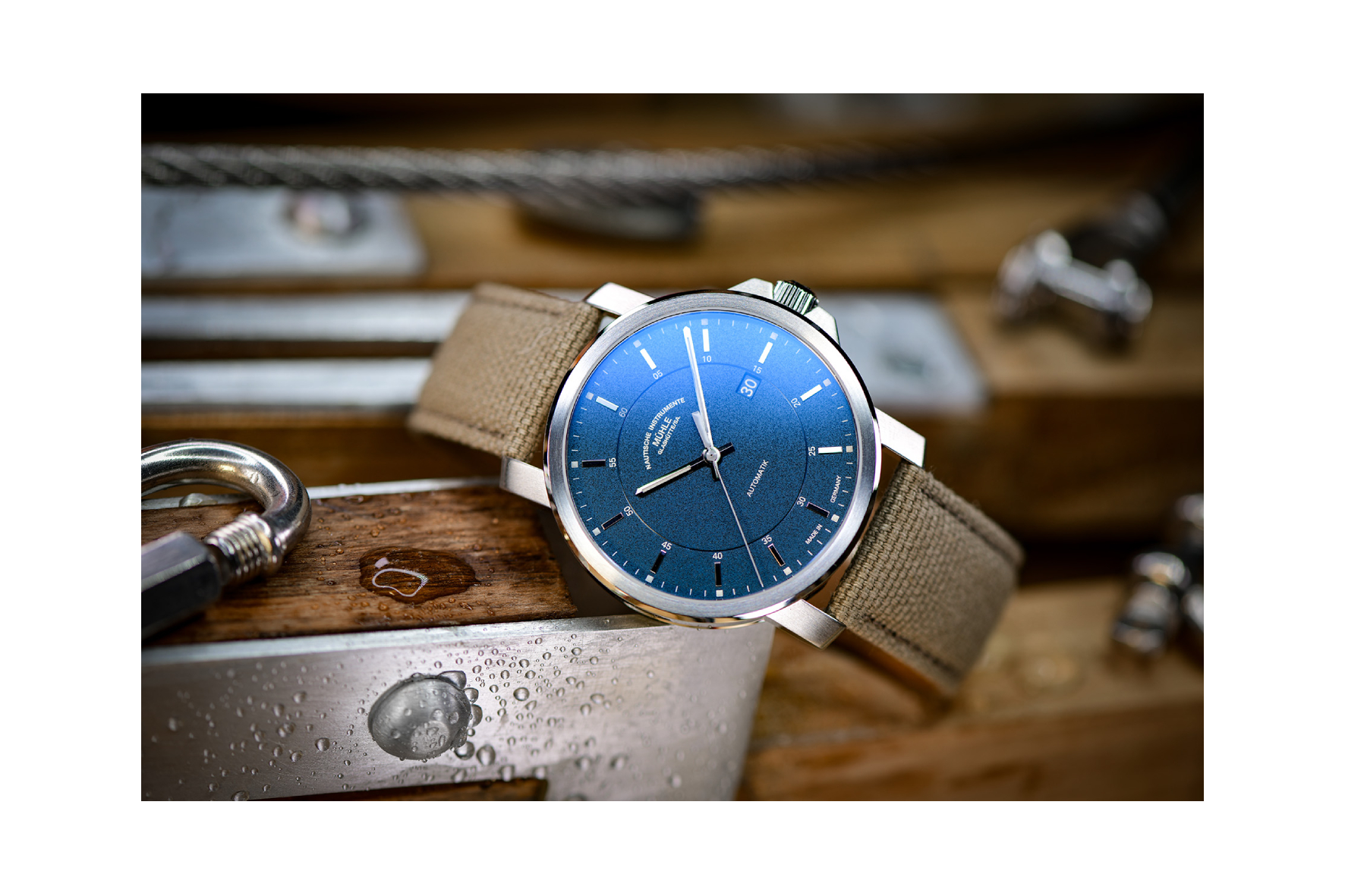 Men's watch / unisex  MÜHLE-GLASHÜTTE, 29ER Casual / 42.4 mm, SKU: M1-25-72-CB | watchphilosophy.co.uk