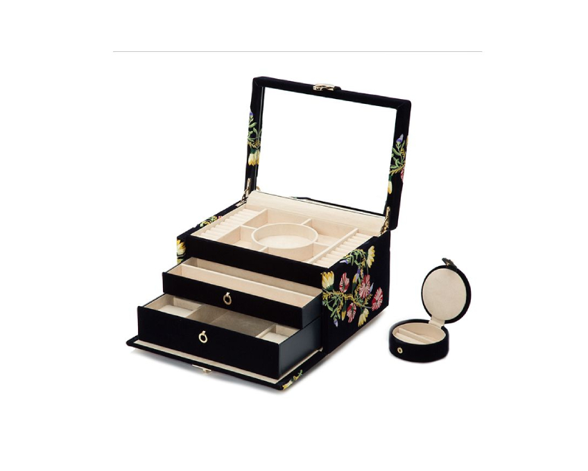  WOLF 1834, Zoe Medium Jewelry Box, SKU: 393116 | watchphilosophy.co.uk