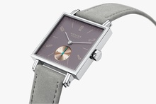 Ladies' watch  NOMOS GLASHÜTTE, Tetra – Die Fuchsteufelswilde / 29.50mm × 29.50mm, SKU: 425 | watchphilosophy.co.uk