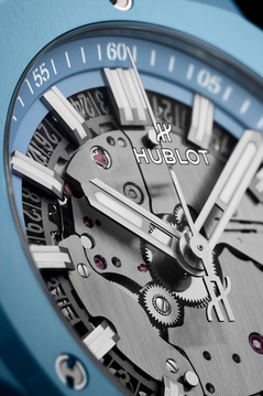 Men's watch / unisex  HUBLOT, Big Bang Integrated Time Only Sky Blue Indigo Ceramic / 40mm, SKU: 456.EX.5120.EX | watchphilosophy.co.uk