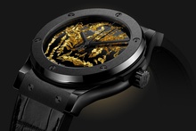 Men's watch / unisex  HUBLOT, Classic Fusion Gold Crystal Ceramic / 42mm, SKU: 542.CX.0660.LR | watchphilosophy.co.uk