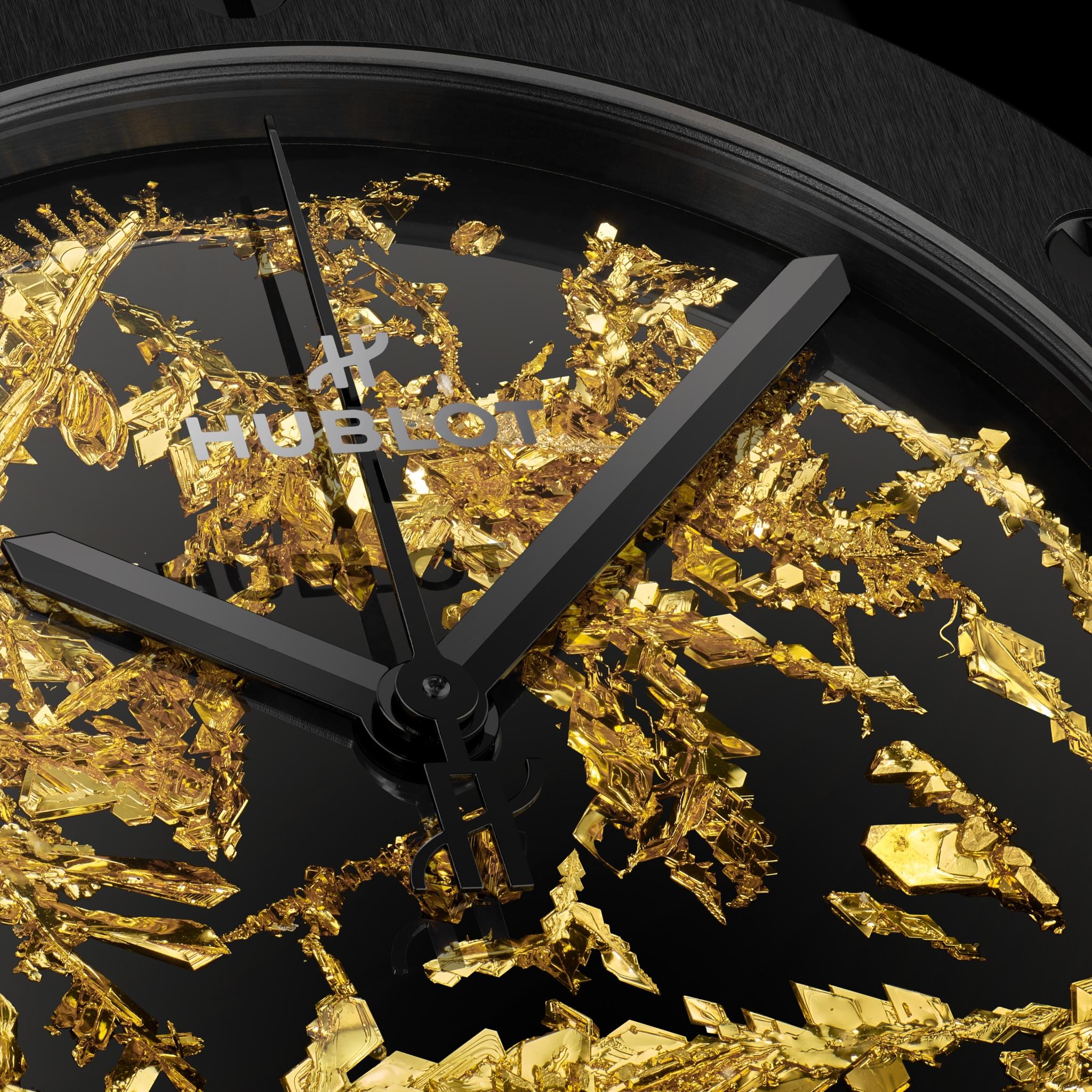 Men's watch / unisex  HUBLOT, Classic Fusion Gold Crystal Ceramic / 42mm, SKU: 542.CX.0660.LR | watchphilosophy.co.uk