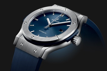 Men's watch / unisex  HUBLOT, Classic Fusion Titanium Blue / 42mm, SKU: 542.NX.7170.RX | watchphilosophy.co.uk