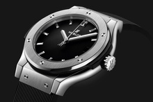 Ladies' watch  HUBLOT, Classic Fusion Titanium / 33mm, SKU: 581.NX.1470.RX | watchphilosophy.co.uk