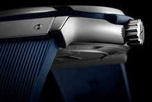 Ladies' watch  HUBLOT, Classic Fusion Titanium Blue / 33mm, SKU: 581.NX.7170.RX | watchphilosophy.co.uk