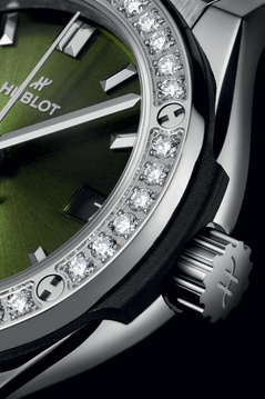 Ladies' watch  HUBLOT, Classic Fusion Titanium Green Diamonds / 29mm, SKU: 591.NX.8970.RX.1204 | watchphilosophy.co.uk