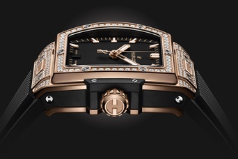 Men's watch / unisex  HUBLOT, Spirit of Big Bang King Gold Pavé / 39mm, SKU: 662.OX.1180.RX.1604 | watchphilosophy.co.uk