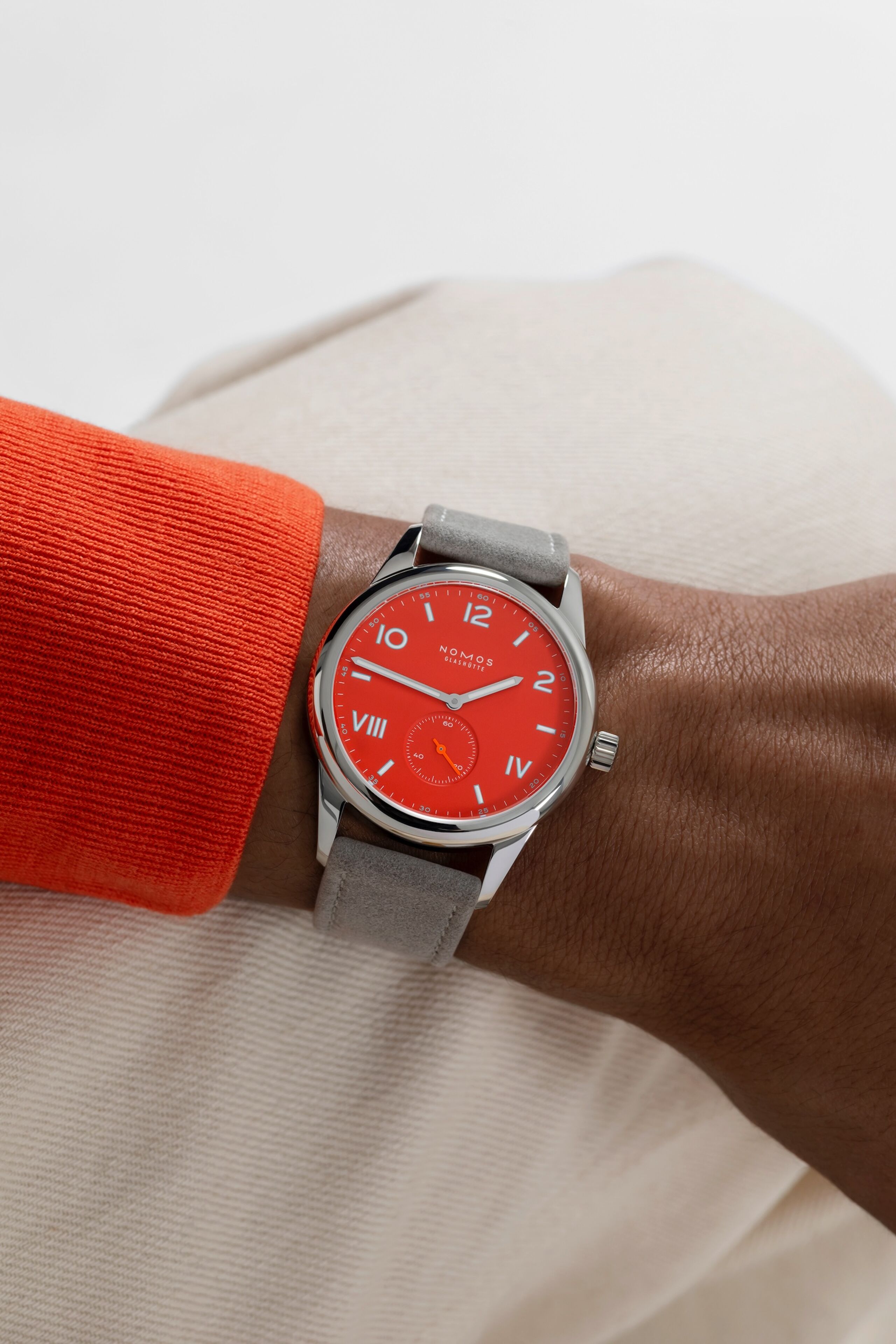 Men's watch / unisex  NOMOS GLASHÜTTE, Club Campus 38 Nonstop Red / 38.50mm, SKU: 723.GB | watchphilosophy.co.uk