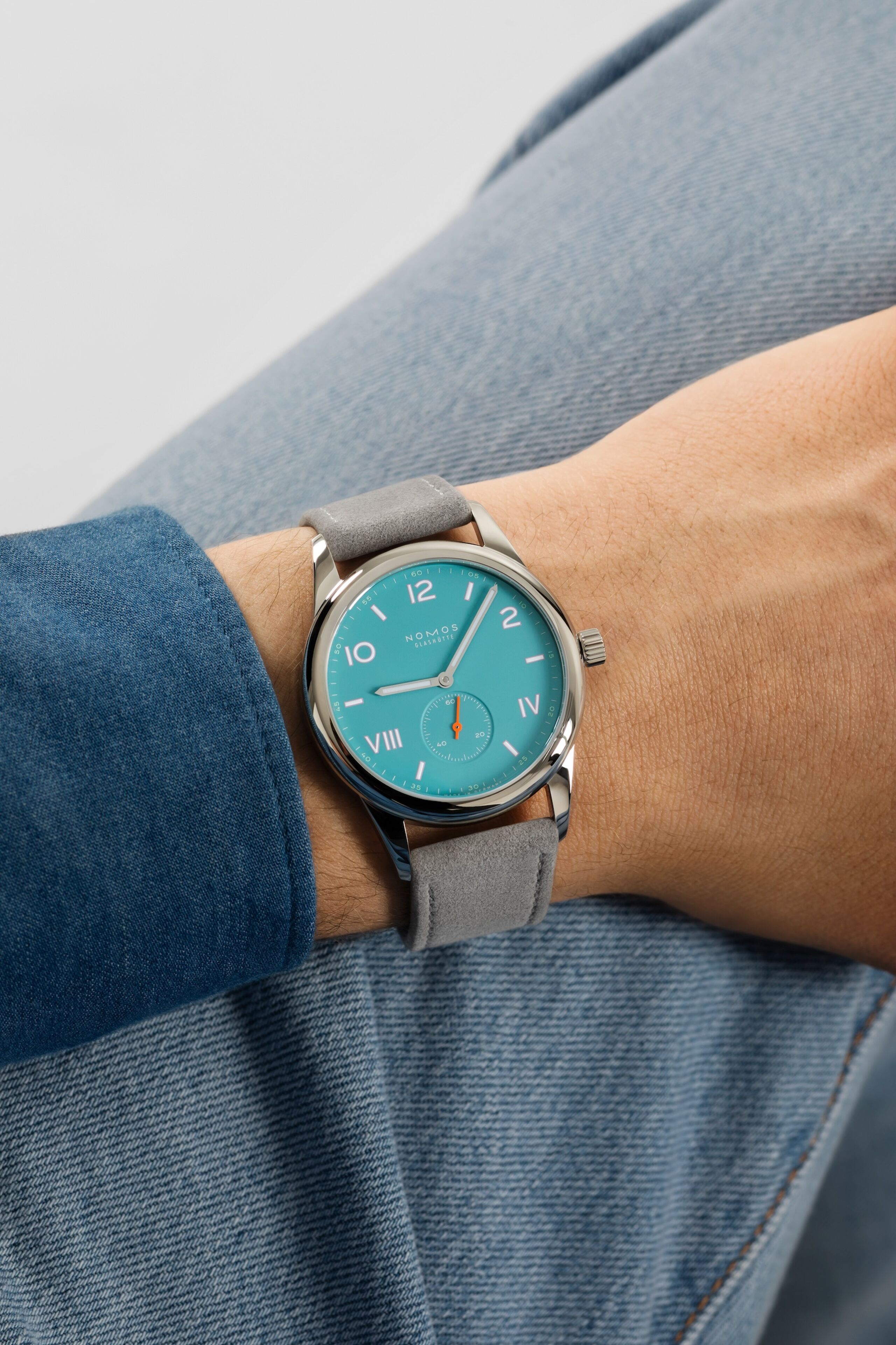 Men's watch / unisex  NOMOS GLASHÜTTE, Club Campus 38 Endless Blue / 38.50mm, SKU: 724 | watchphilosophy.co.uk