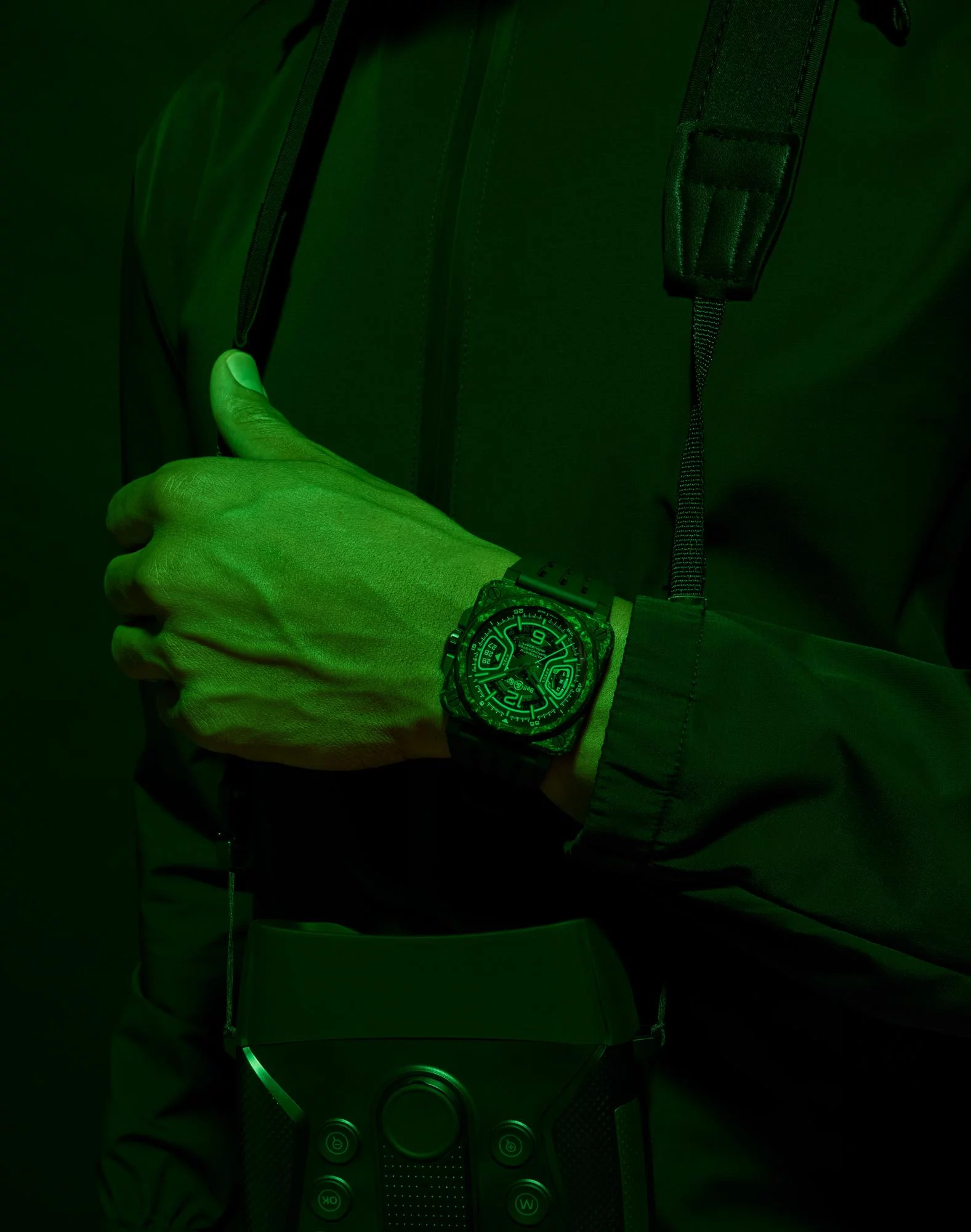 Men's watch / unisex  BELL & ROSS, BR-X3 Night Vision Limited Edition / 41mm, SKU: BRX3R-GN-CA/SRB | watchphilosophy.co.uk