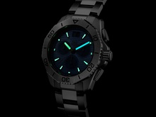 Men's watch / unisex  TAG HEUER, Aquaracer Professional 200 Chronograph / 40mm, SKU: CBP1112.BA0627 | watchphilosophy.co.uk