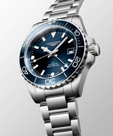 Men's watch / unisex  LONGINES, HydroConquest GMT / 41mm, SKU: L3.790.4.96.6 | watchphilosophy.co.uk