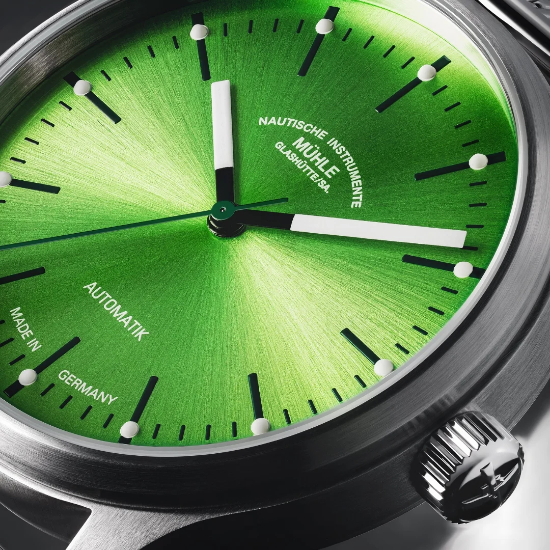 Men's watch / unisex  MÜHLE-GLASHÜTTE, Panova Lime / 40mm, SKU: M1-40-76-1-LB-I | watchphilosophy.co.uk
