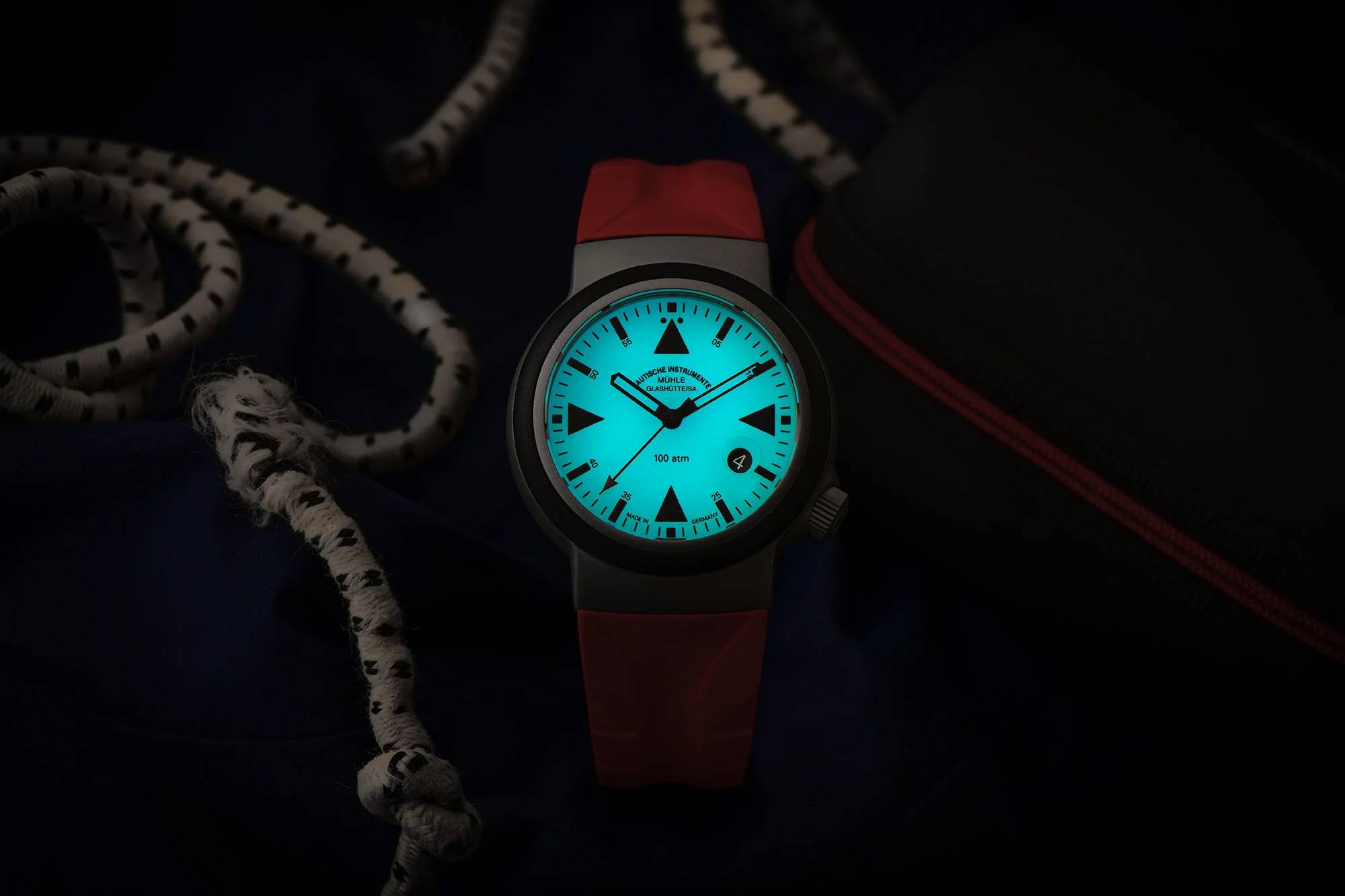 Men's watch / unisex  MÜHLE-GLASHÜTTE, S.A.R. Rescue-Timer / 42 mm, SKU: M1-41-08-KB-VIII | watchphilosophy.co.uk