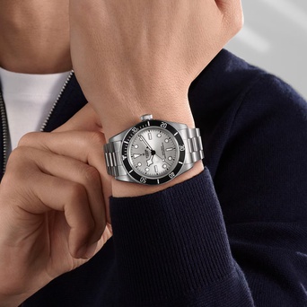 Men's watch / unisex TUDOR, Black Bay 68 / 43mm, SKU: M7943A1A0NU-0002 | watchphilosophy.co.uk