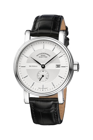 Men's watch / unisex  MÜHLE-GLASHÜTTE, Teutonia II Small Second / 41 mm, SKU: M1-33-45-LB | watchphilosophy.co.uk