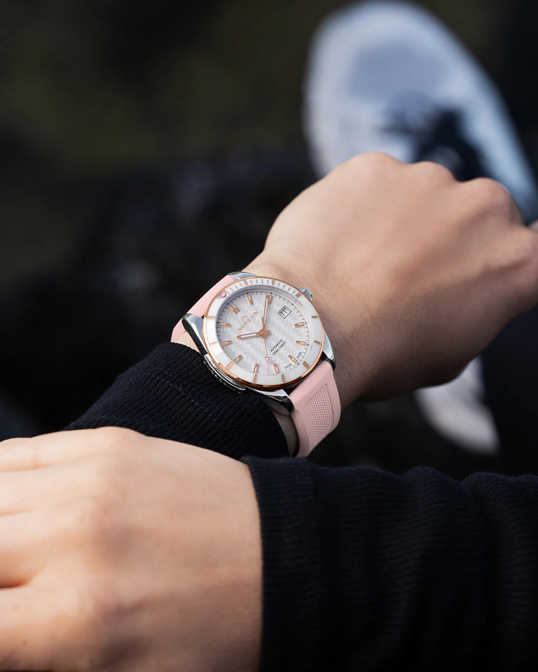 Ladies' watch  NORQAIN, Adventure Sport / 37mm, SKU: N1800.08S06.W01.R01 | watchphilosophy.co.uk