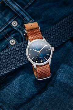 Men's watch / unisex  MÜHLE-GLASHÜTTE, Panova Blue / 40 mm, SKU: M1-40-72-LB-I | watchphilosophy.co.uk