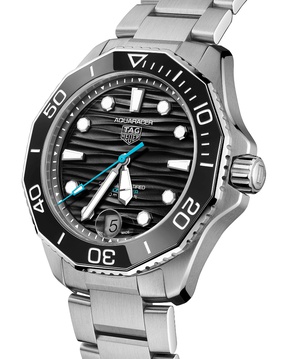 Men's watch / unisex  TAG HEUER, Aquaracer Professional 300 Date / 42mm, SKU: WBP5110.BA0013 | watchphilosophy.co.uk