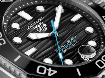 Men's watch / unisex  TAG HEUER, Aquaracer Professional 300 Date / 42mm, SKU: WBP5110.BA0013 | watchphilosophy.co.uk