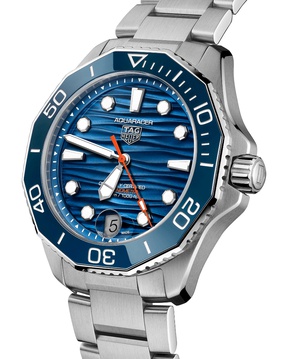 Men's watch / unisex  TAG HEUER, Aquaracer Professional 300 Date / 42mm, SKU: WBP5111.BA0013 | watchphilosophy.co.uk