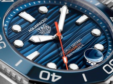 Men's watch / unisex  TAG HEUER, Aquaracer Professional 300 Date / 42mm, SKU: WBP5111.BA0013 | watchphilosophy.co.uk