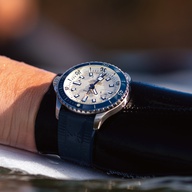 Men's watch / unisex BREITLING, Superocean Automatic / 42mm, SKU: A17375E71G1S1 | watchphilosophy.co.uk