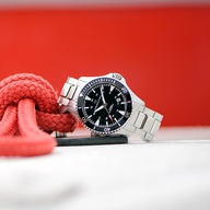 Men's watch / unisex  HAMILTON, Khaki Navy Scuba Auto / 40mm, SKU: H82335131 | watchphilosophy.co.uk