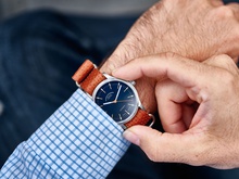 Men's watch / unisex  MÜHLE-GLASHÜTTE, Panova Blue / 40 mm, SKU: M1-40-72-LB-I | watchphilosophy.co.uk