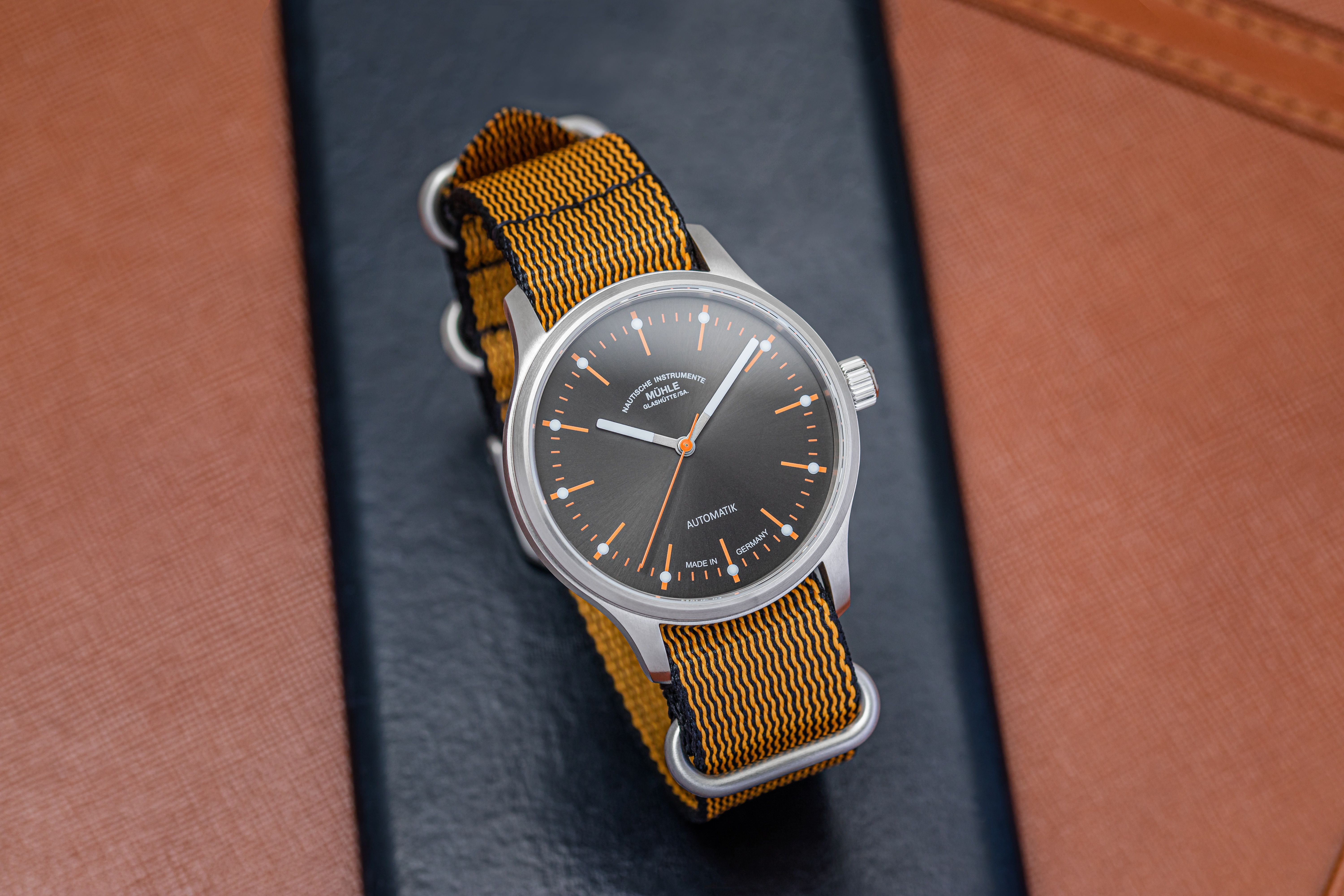 Men's watch / unisex  MÜHLE-GLASHÜTTE, Panova Grey / 40mm, SKU: M1-40-75-NB-III | watchphilosophy.co.uk