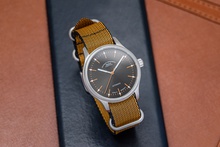 Men's watch / unisex  MÜHLE-GLASHÜTTE, Panova Grey / 40mm, SKU: M1-40-75-NB-III | watchphilosophy.co.uk